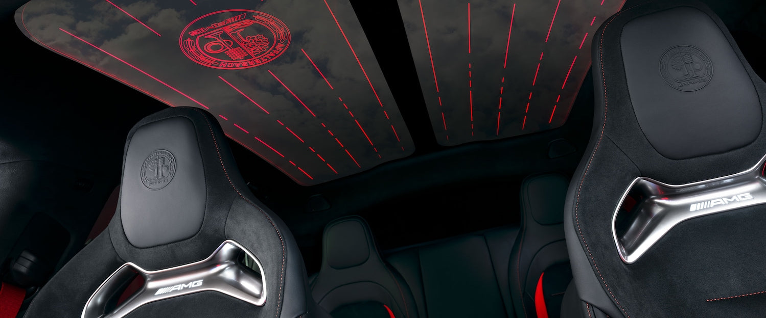 Mercedes-AMG GT Coupé 4 portes : un habitacle pensé comme un cockpit de course