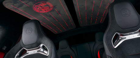 Mercedes-AMG GT Coupé 4 portes : un habitacle pensé comme un cockpit de course