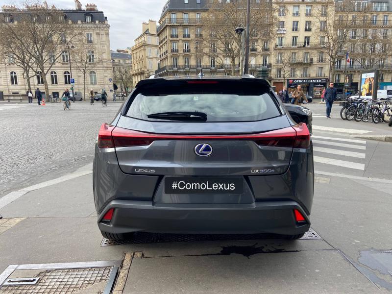 Lexus UX