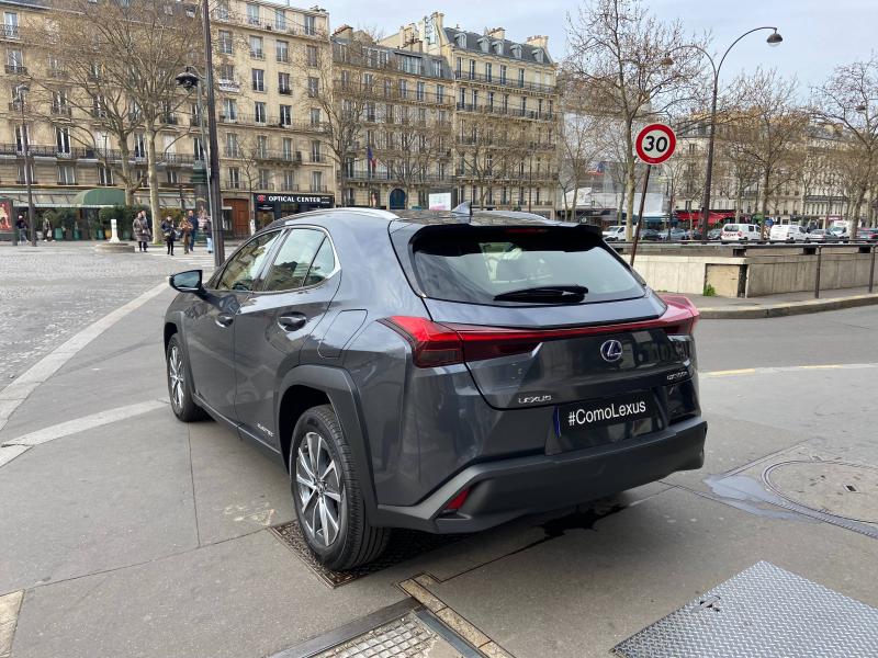 Lexus UX