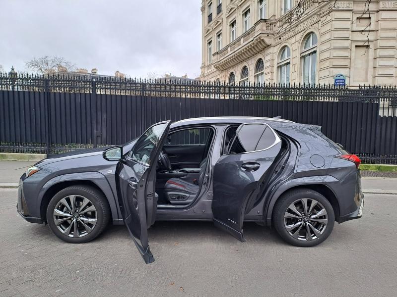 Lexus UX