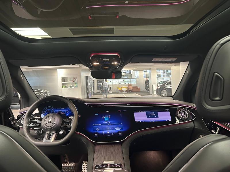 Mercedes-Benz EQE SUV