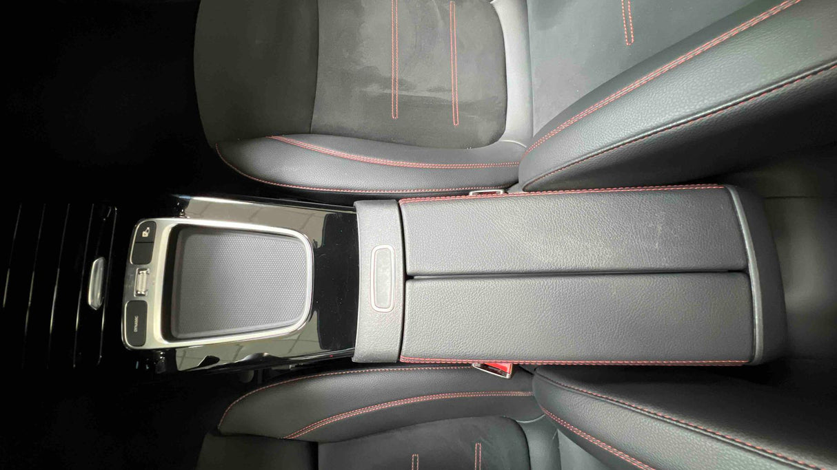 Mercedes-Benz CLASSE A BERLINE
