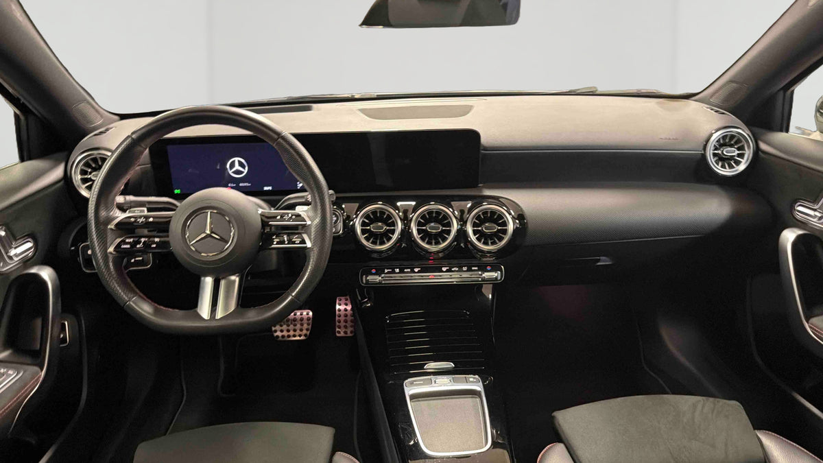 Mercedes-Benz CLASSE A BERLINE