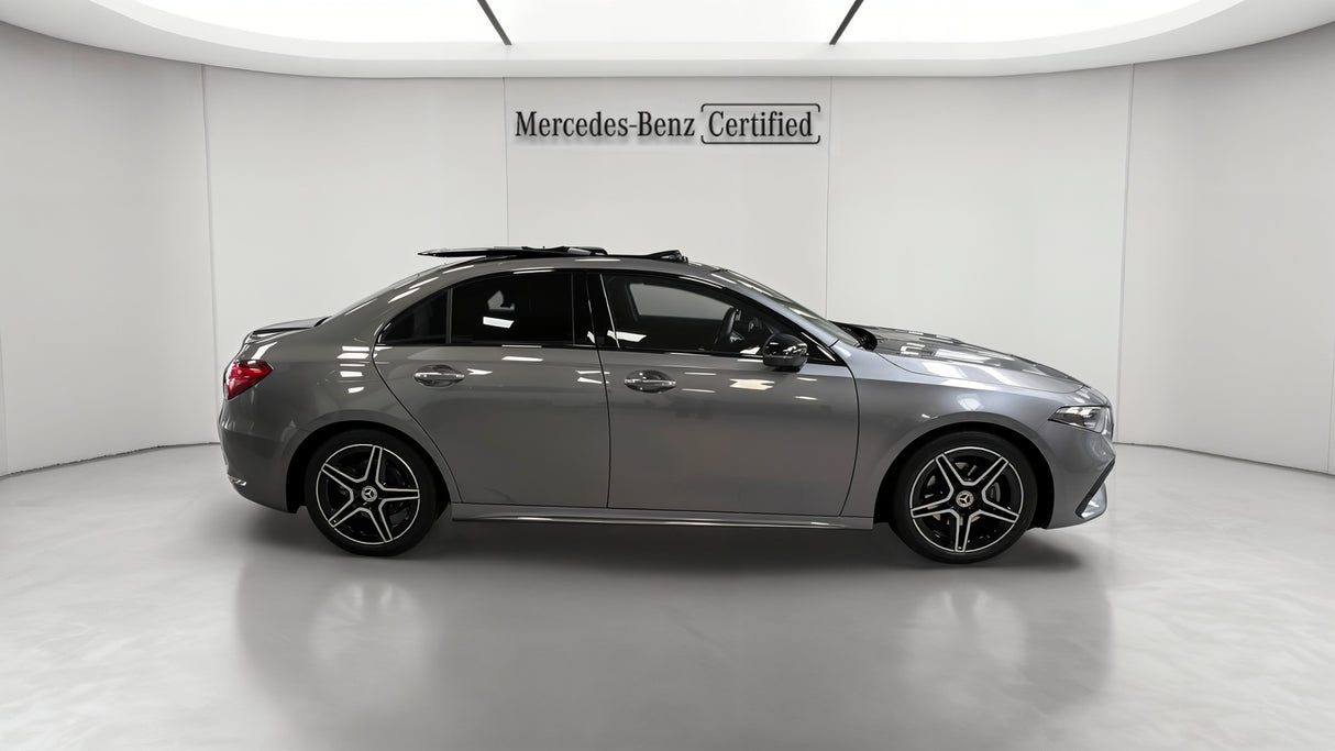 Mercedes-Benz CLASSE A BERLINE