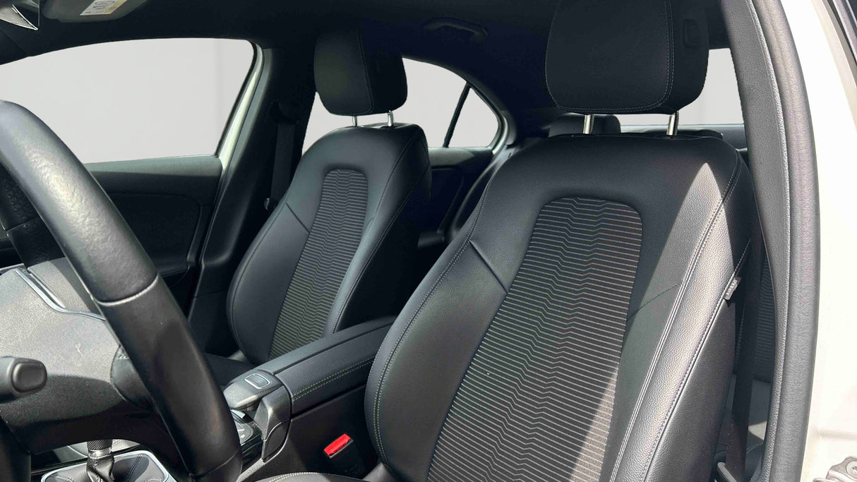 Mercedes-Benz CLASSE A BERLINE
