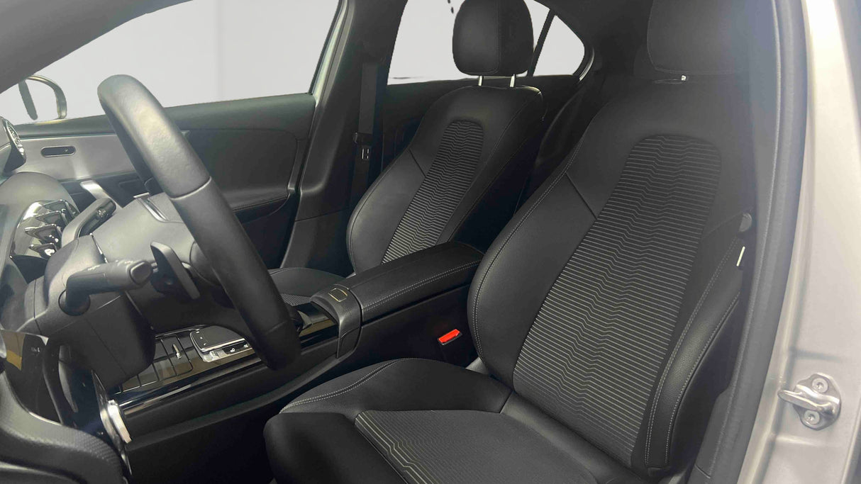Mercedes-Benz CLASSE A BERLINE