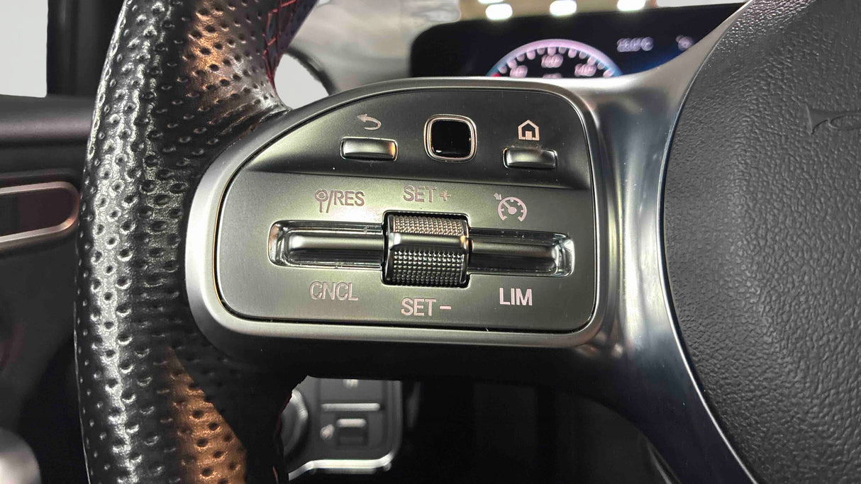 Mercedes-Benz CLASSE A BERLINE