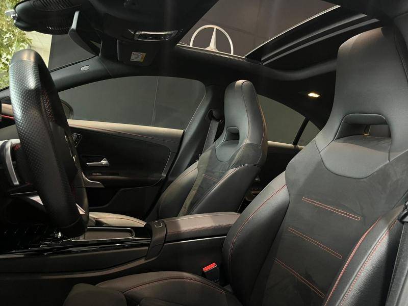 Mercedes-Benz CLA COUPE