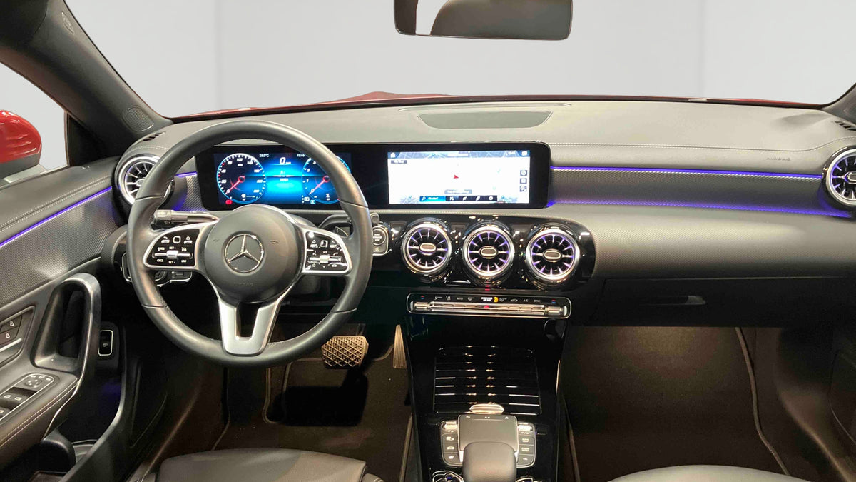 Mercedes-Benz CLA COUPE