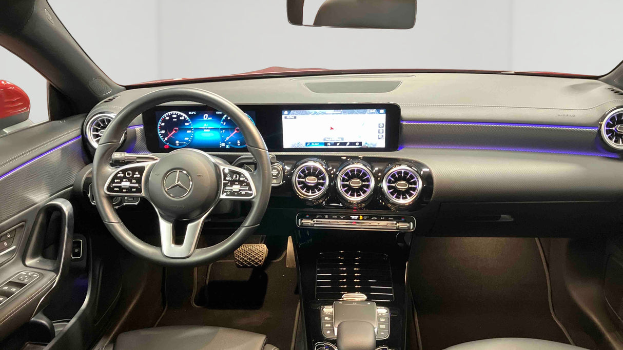Mercedes-Benz CLA COUPE