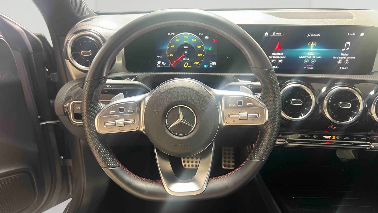 Mercedes-Benz CLA COUPE