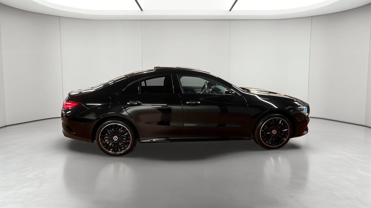 Mercedes-Benz CLA COUPE