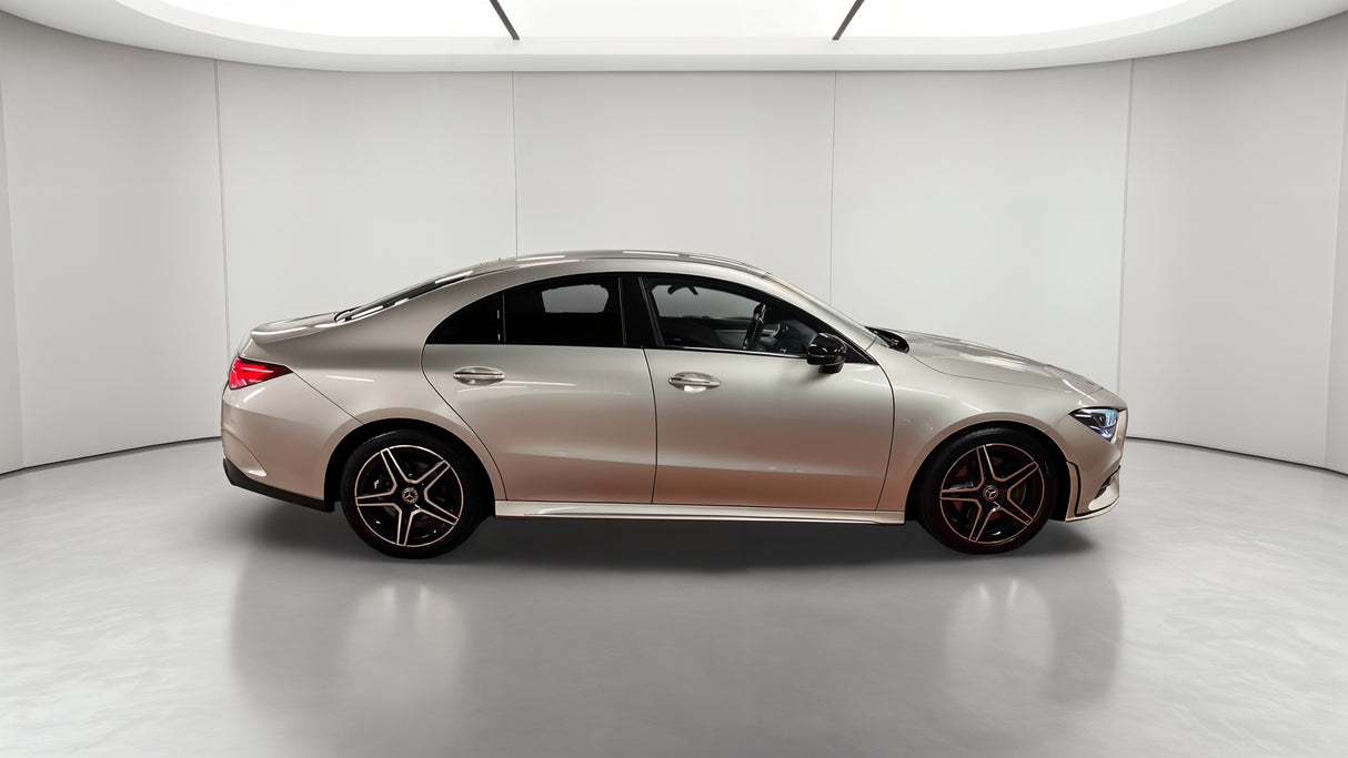 Mercedes-Benz CLA COUPE