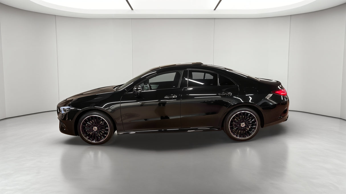 Mercedes-Benz CLA COUPE