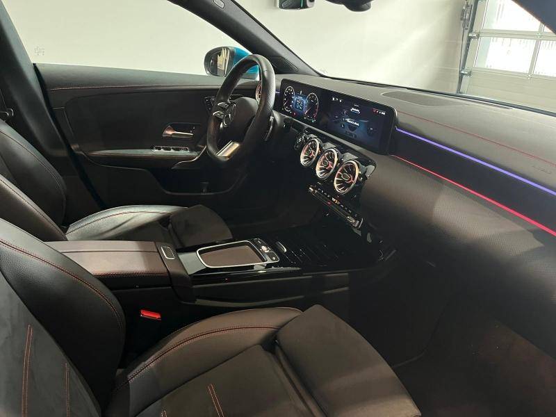 Mercedes-Benz CLA COUPE