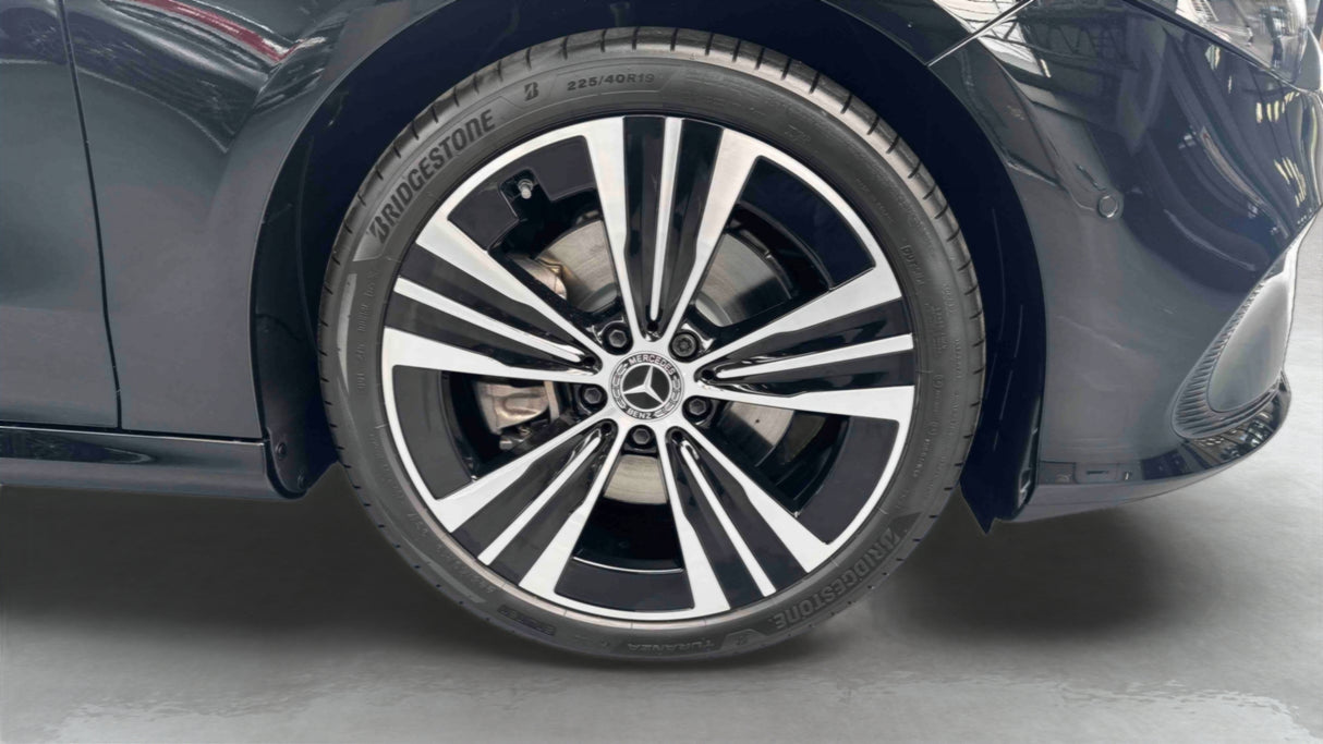 Mercedes-Benz CLA EQ