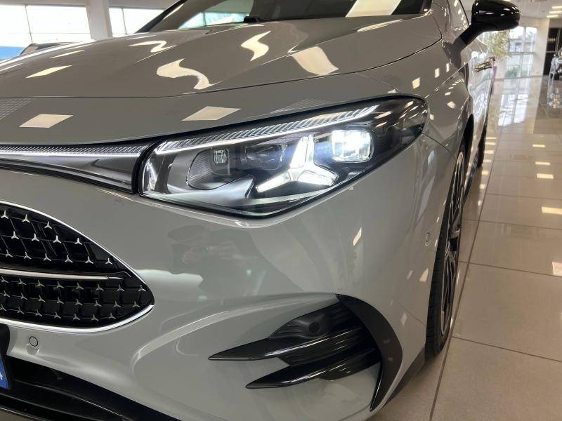 Mercedes-Benz CLA HYBRIDE