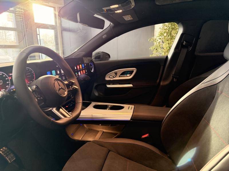 Mercedes-Benz CLA HYBRIDE