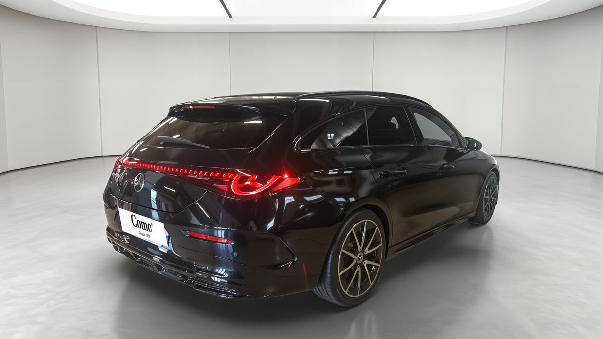Mercedes-Benz CLA SHOOTING BRAKE