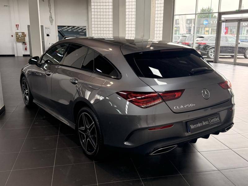 Mercedes-Benz CLA SHOOTING BRAKE