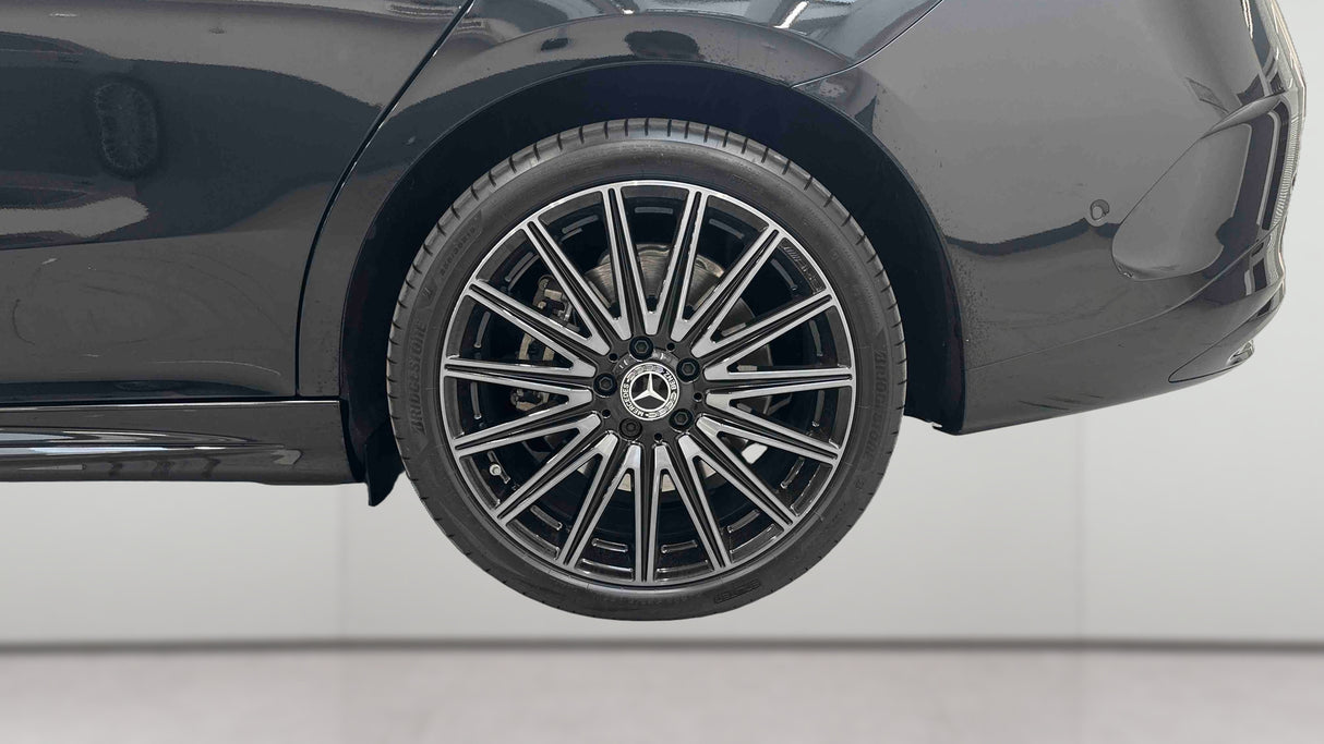 Mercedes-Benz CLA SHOOTING BRAKE EQ
