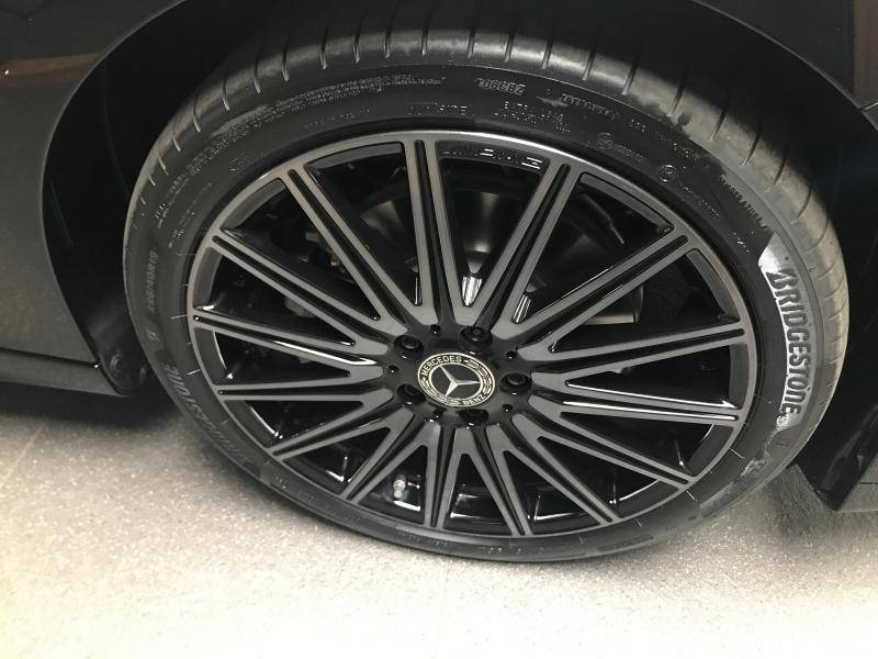 Mercedes-Benz CLA SHOOTING BRAKE EQ