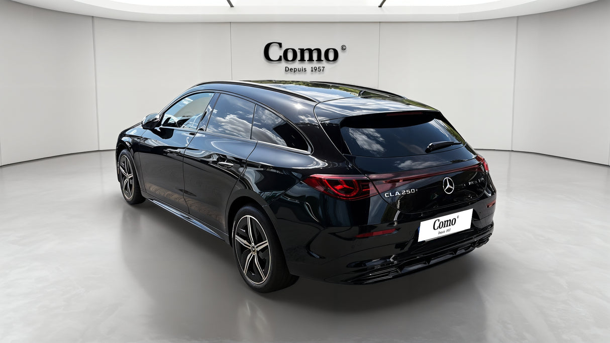 Mercedes-Benz CLA SHOOTING BRAKE EQ