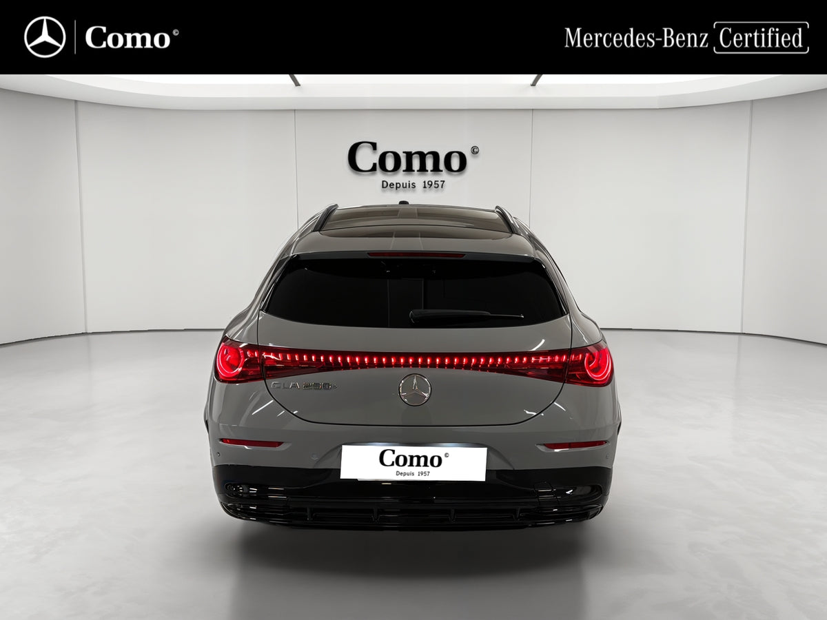 Mercedes-Benz CLA SHOOTING BRAKE EQ