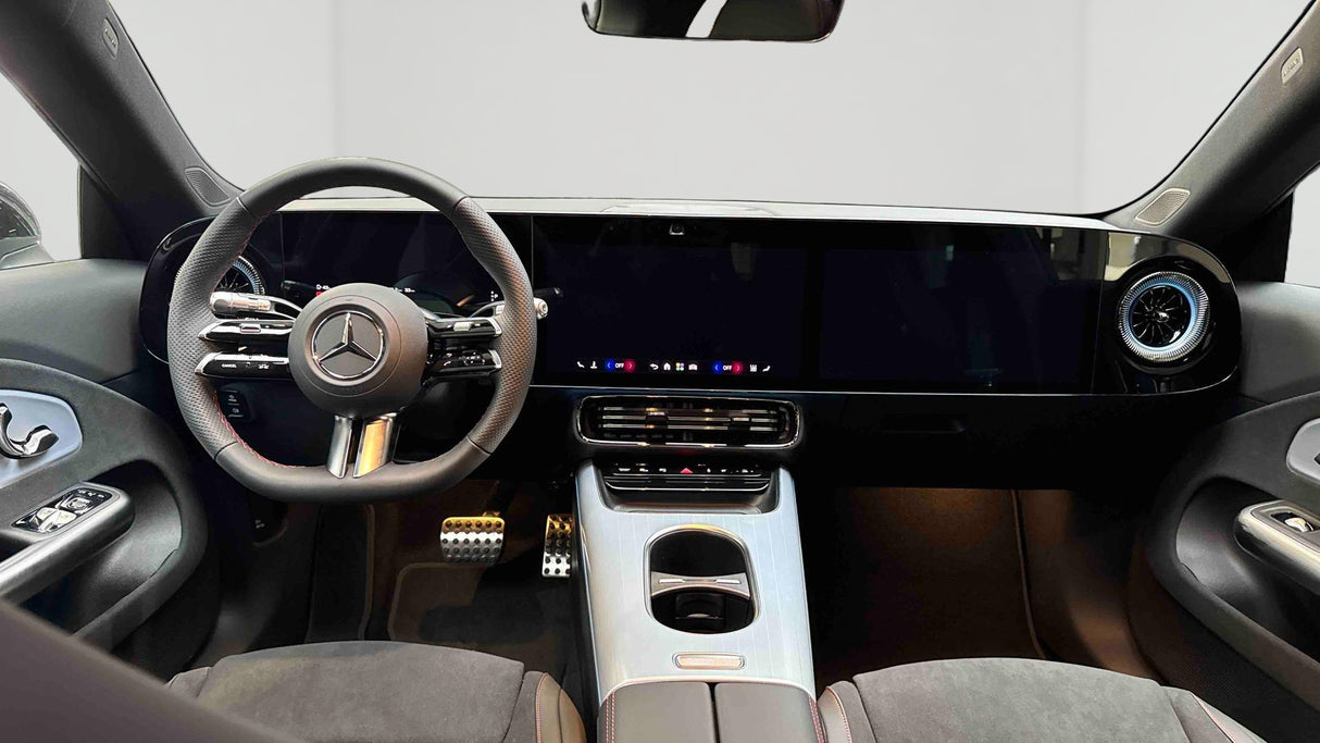 Mercedes-Benz CLA SHOOTING BRAKE EQ