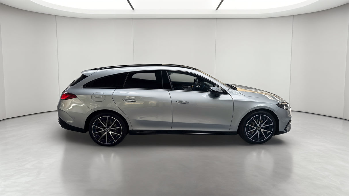 Mercedes-Benz CLA SHOOTING BRAKE EQ