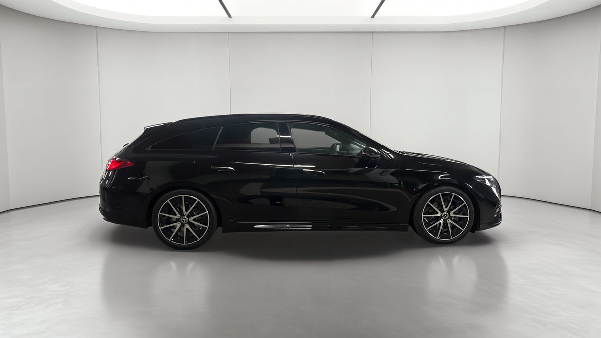 Mercedes-Benz CLA SHOOTING BRAKE