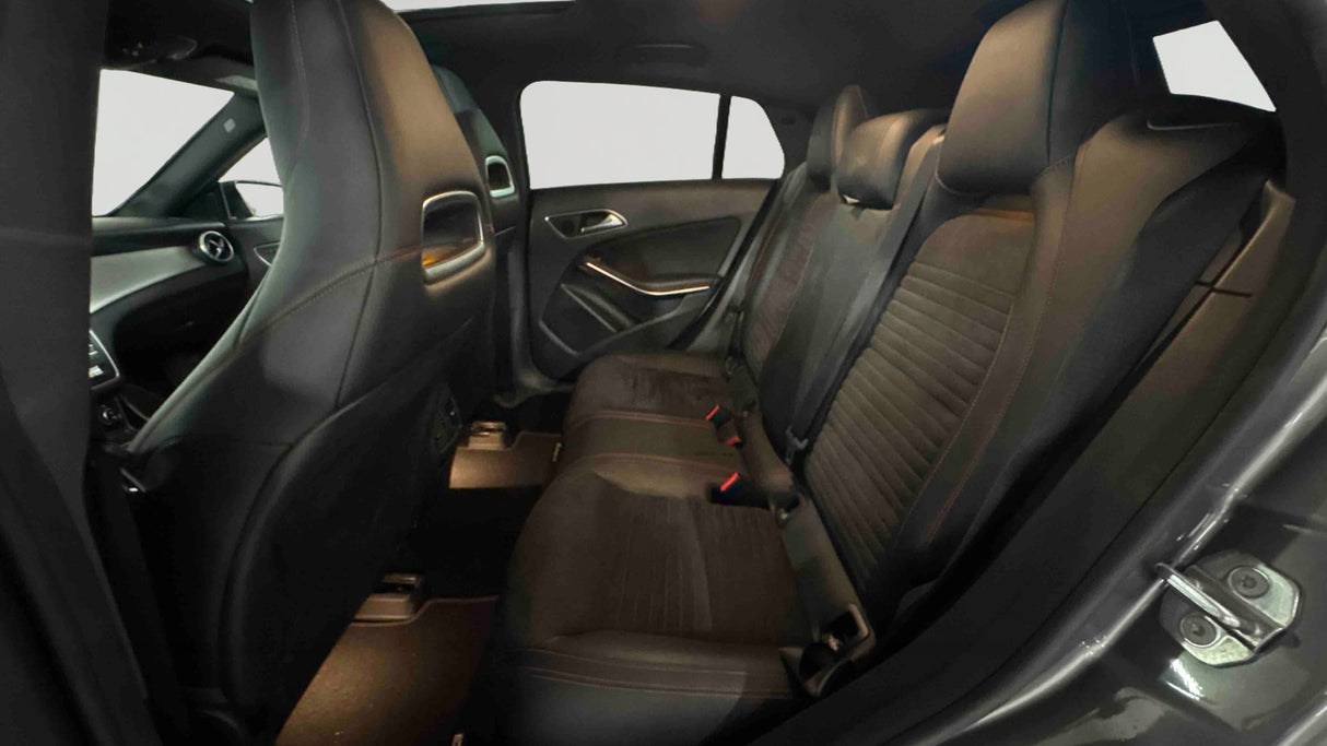 Mercedes-Benz CLA SHOOTING BRAKE