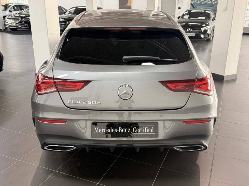 Mercedes-Benz CLA SHOOTING BRAKE