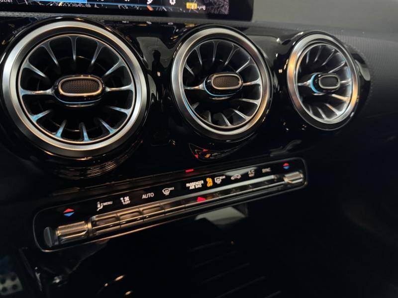 Mercedes-Benz CLA SHOOTING BRAKE