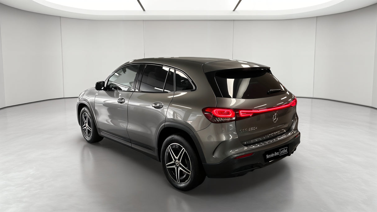 Mercedes-Benz EQA