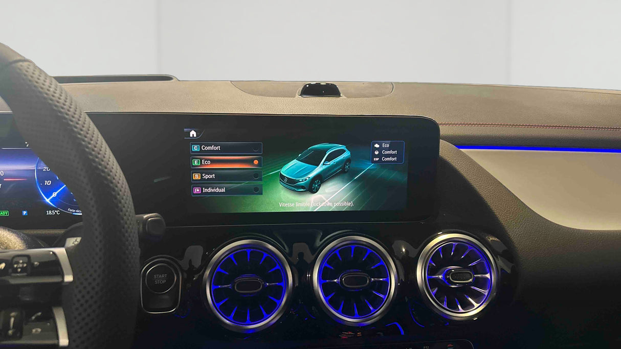 Mercedes-Benz EQA