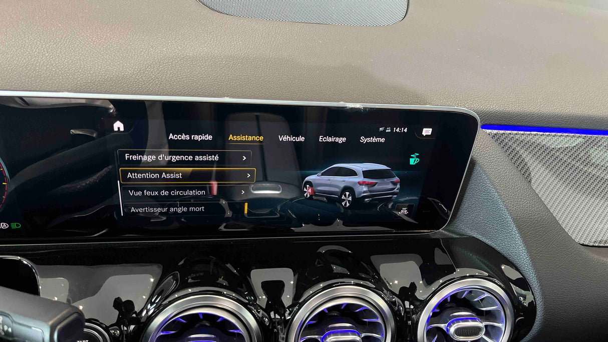 Mercedes-Benz GLA