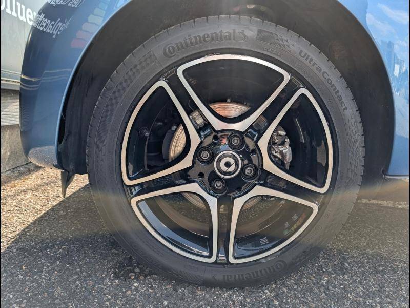smart FORFOUR EQ