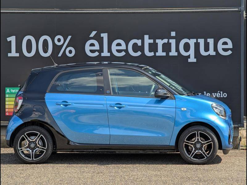 smart FORFOUR EQ