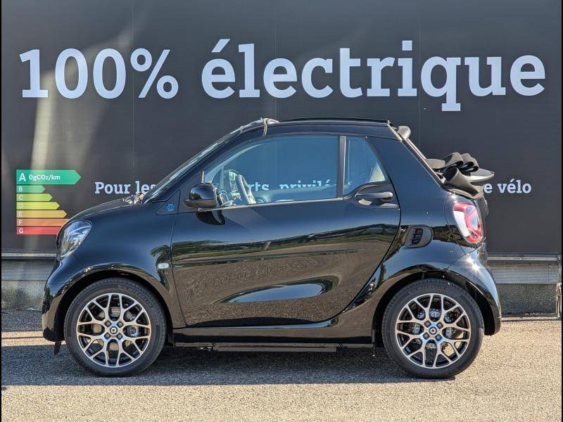smart FORTWO CABRIO EQ