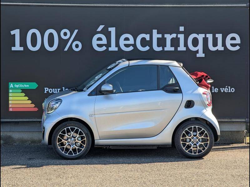 smart FORTWO CABRIO EQ