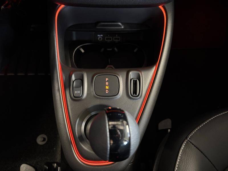 smart FORTWO CABRIO EQ