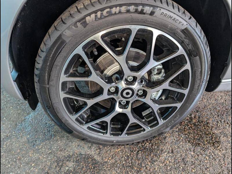 smart FORTWO CABRIO EQ