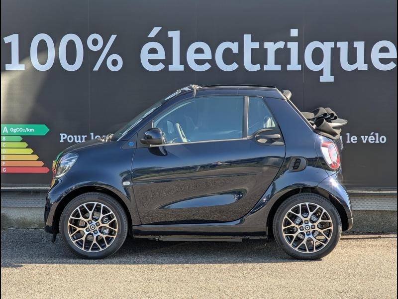 smart FORTWO CABRIO EQ