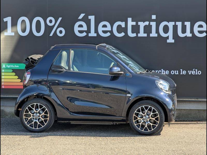 smart FORTWO CABRIO EQ