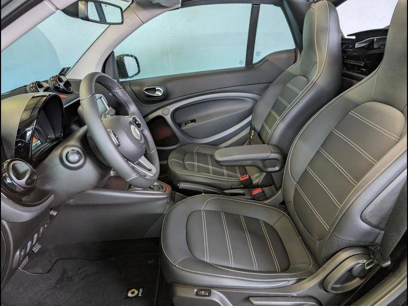 smart FORTWO CABRIO EQ