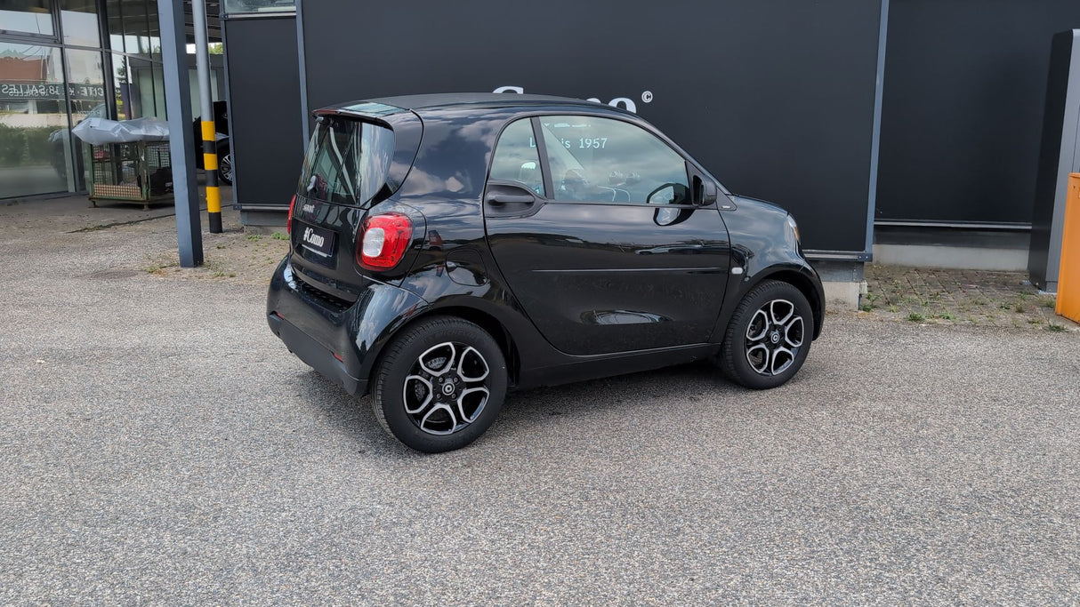 smart FORTWO COUPE