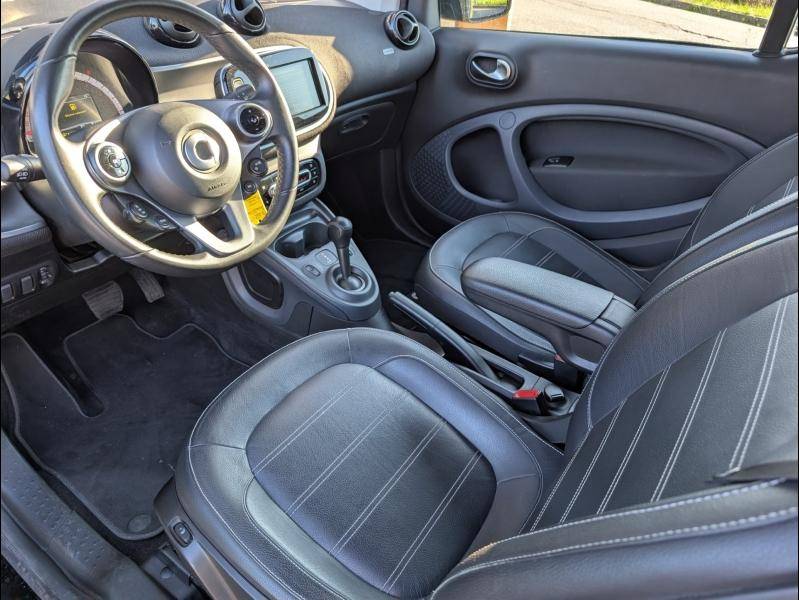 smart FORTWO COUPE