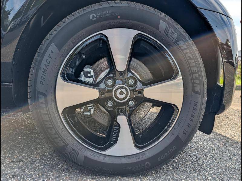 smart FORTWO COUPE EQ